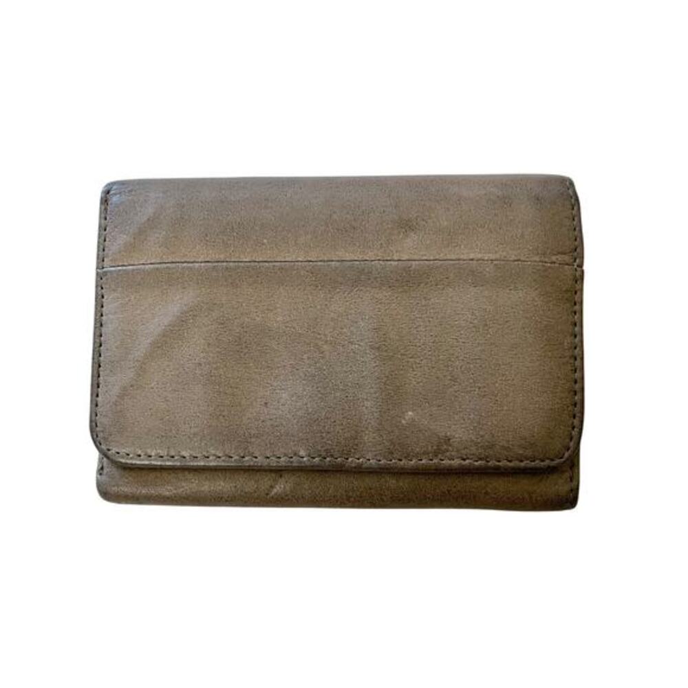 HOBO Jill Shadow Gray Leather Neutral Minimalist Trifold Snap Wallet